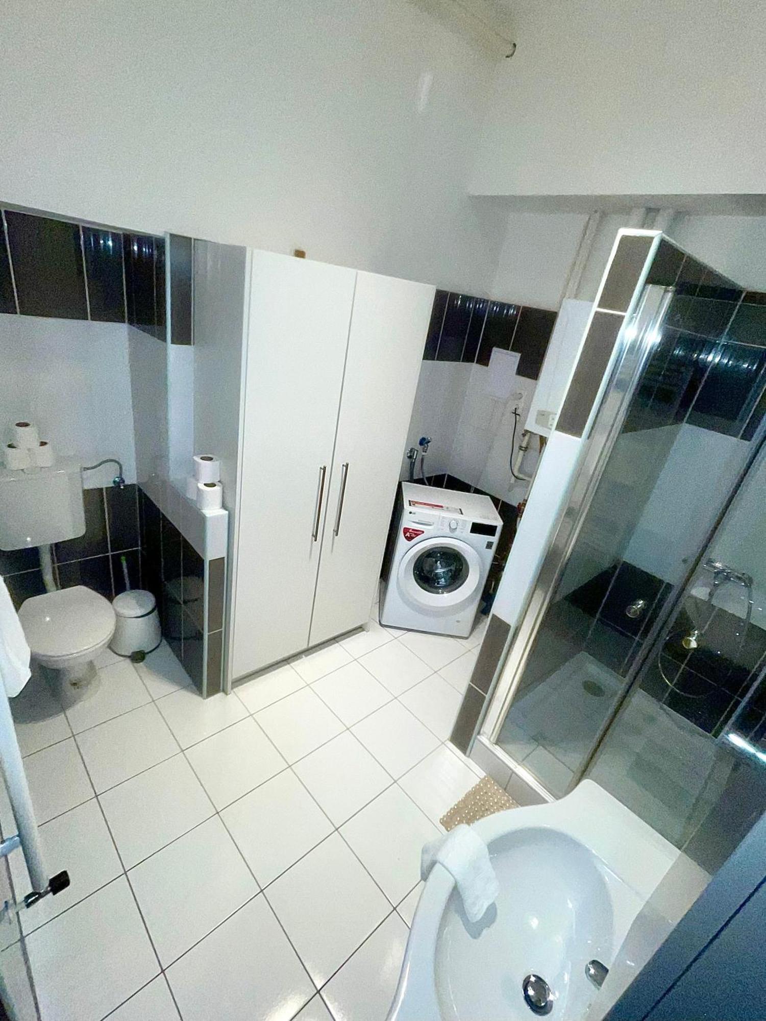 Vivien Apartment Budapest Eksteriør bilde